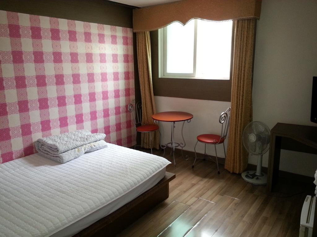 Egg Motel Busan Phòng bức ảnh